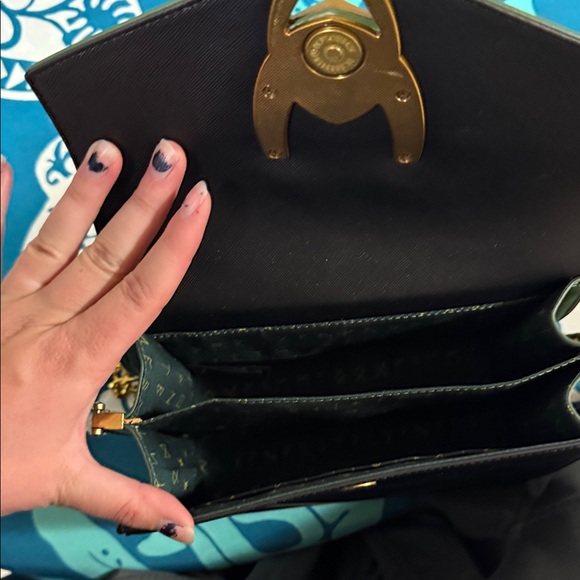 Loki Loungefly Green and Black Crossbody Bag with Gold Chain - Picture 4 of 4